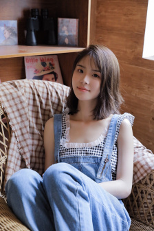 免费观看美女裸身视频